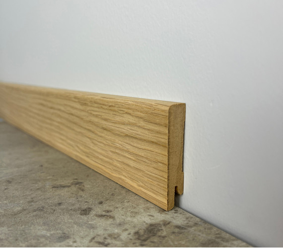 MDF veneered Skirting board Natural polished Oak MDF-D6007