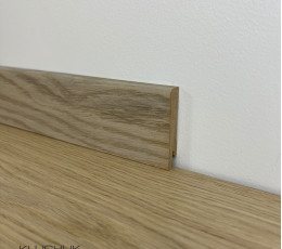 Плінтус МДФ шпонований Дуб срібний MDF-D8004