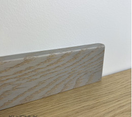 Плінтус МДФ шпонований Дуб сірий MDF-D8005
