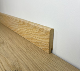 Плінтус МДФ шпонований Дуб вибілений MDF-D8006